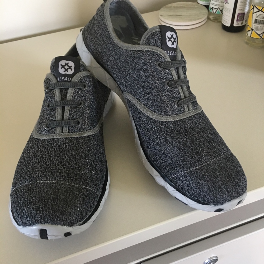 Aleader Water Shoes. Mens 10.5🌹